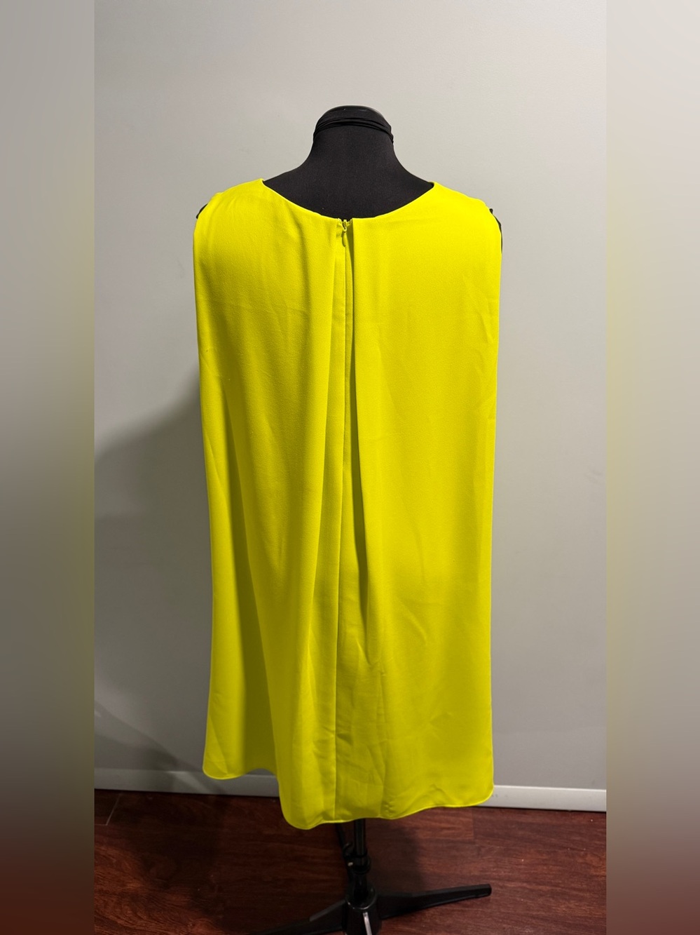 Ralph Lauren Lime Sheath Dress - Picture 3 of 4
